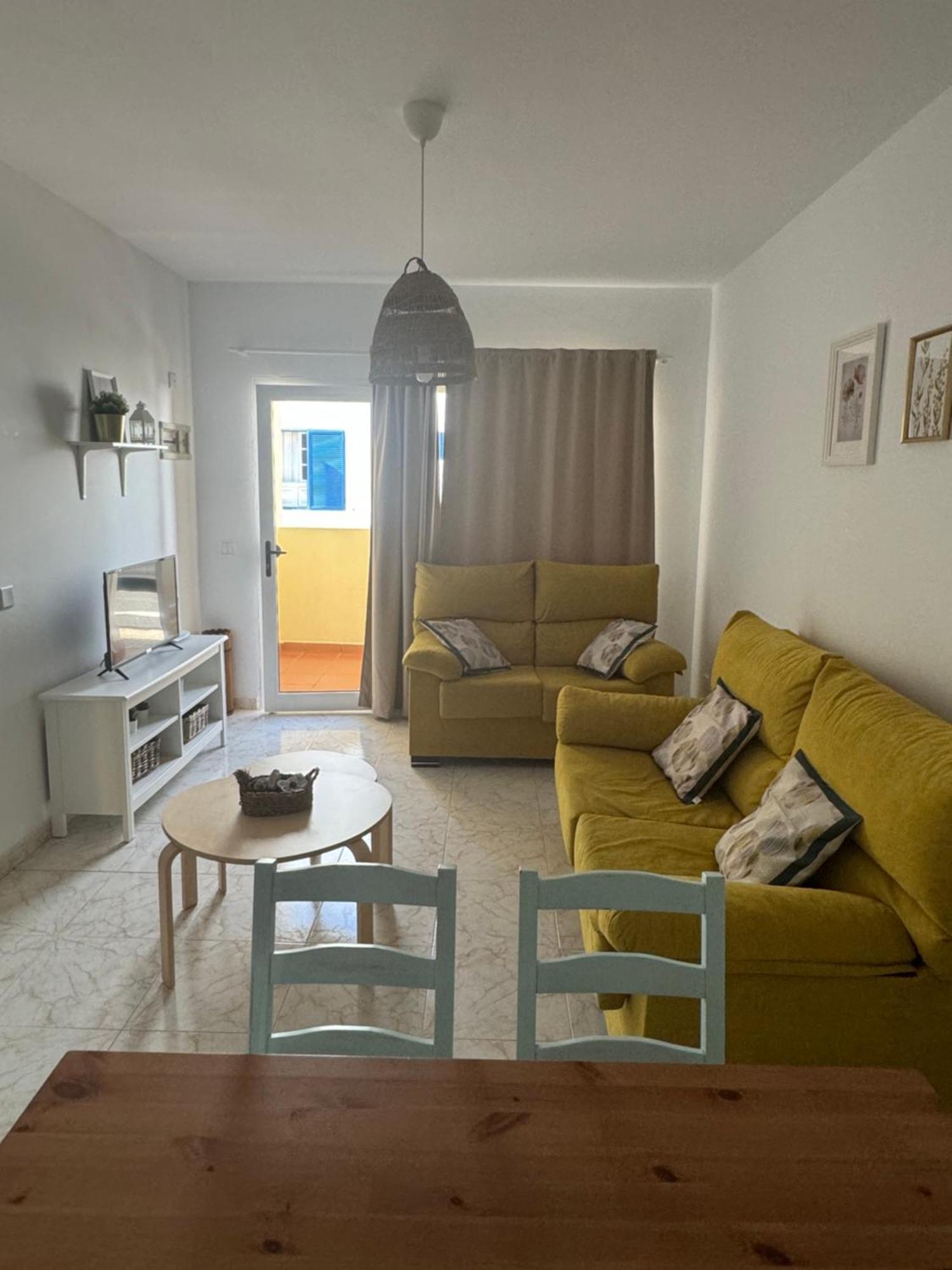 Flor De Famara Apartment Exterior photo